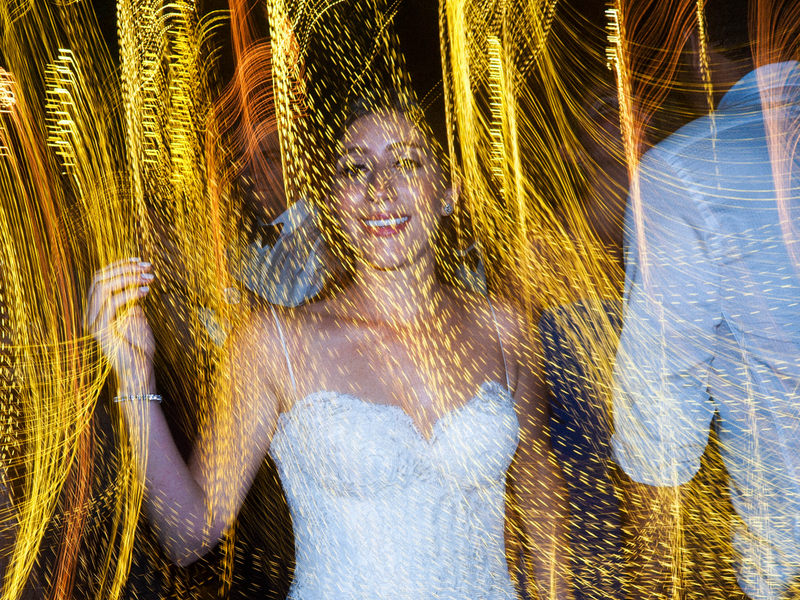 Illustration for article titled BAGEL + T = <3 : A WEDDING